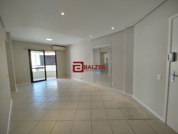 Imagem Apartamento com 3 Quartos à Venda, 125 m² em Centro - Florianópolis Imagem Apartamento com 3 Quartos à Venda, 125 m² em Centro - Florianópolis