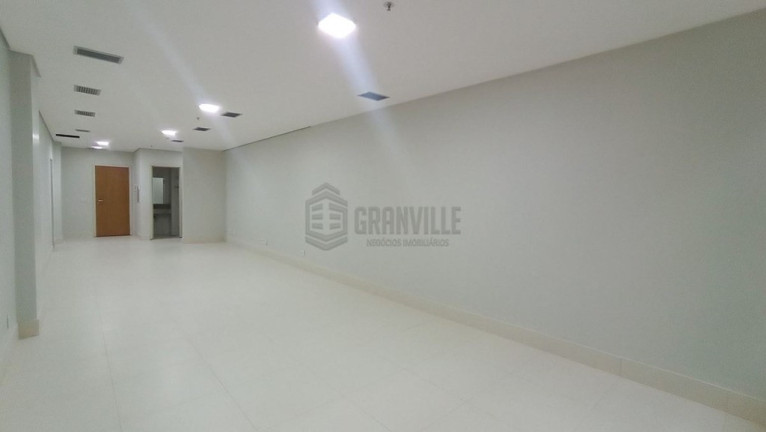 Imagem Imóvel Comercial para Alugar, 105 m² em Zona Industrial - Brasília Imagem Imóvel Comercial para Alugar, 105 m² em Zona Industrial - Brasília