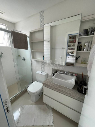 Imagem Apartamento com 3 Quartos à Venda, 133 m² em Centro - Balneário Camboriú Imagem Apartamento com 3 Quartos à Venda, 133 m² em Centro - Balneário Camboriú