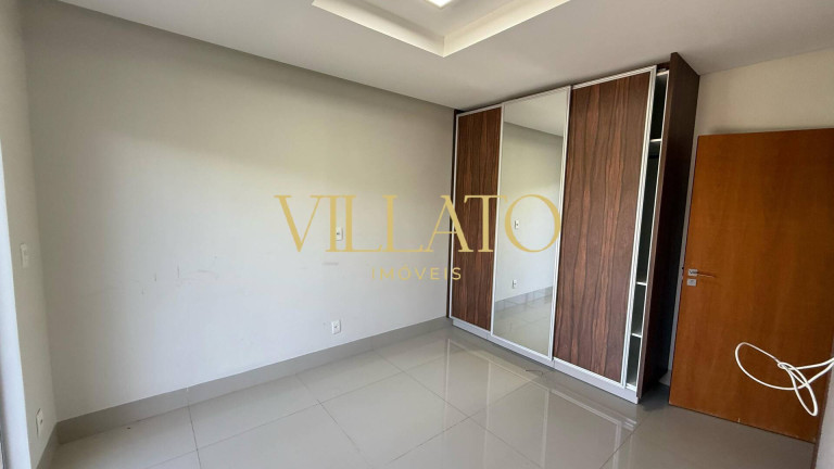 Imagem Casa com 5 Quartos à Venda, 371 m² em Condomínio Do Lago 1ª Etapa - Goiânia Imagem Casa com 5 Quartos à Venda, 371 m² em Condomínio Do Lago 1ª Etapa - Goiânia
