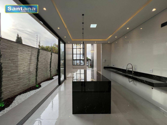 Imagem Casa com 3 Quartos à Venda, 240 m² em Itaguai Ii - Caldas Novas Imagem Casa com 3 Quartos à Venda, 240 m² em Itaguai Ii - Caldas Novas