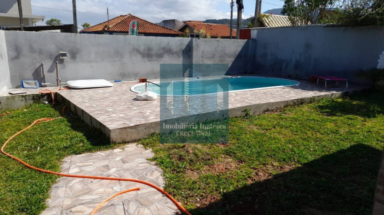 Imagem Casa com 2 Quartos à Venda, 268 m² em São João Do Rio Vermelho - Florianópolis Imagem Casa com 2 Quartos à Venda, 268 m² em São João Do Rio Vermelho - Florianópolis
