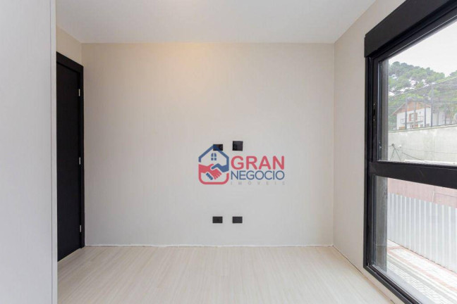 Imagem Casa com 3 Quartos para Alugar, 172 m² em Santa Felicidade - Curitiba Imagem Casa com 3 Quartos para Alugar, 172 m² em Santa Felicidade - Curitiba