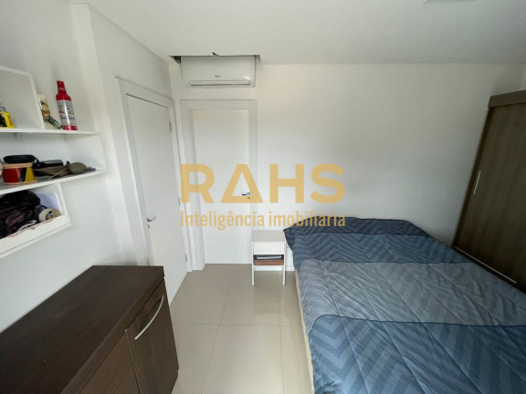Imagem Casa com 3 Quartos à Venda, 115 m² em Vila Nova - Joinville Imagem Casa com 3 Quartos à Venda, 115 m² em Vila Nova - Joinville