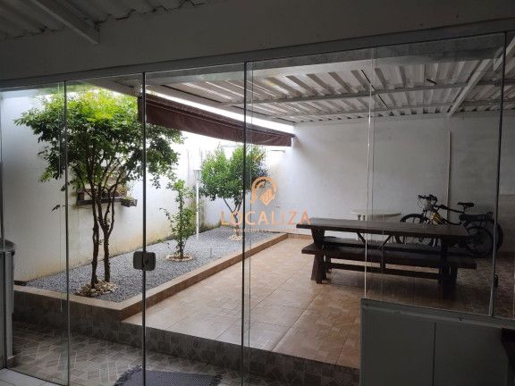Imagem Casa com 3 Quartos à Venda, 80 m² em Vila Adriana - São José Dos Campos Imagem Casa com 3 Quartos à Venda, 80 m² em Vila Adriana - São José Dos Campos