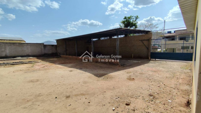 Imagem Galpão para Alugar, 170 m² em Santos Prates - Mantena Imagem Galpão para Alugar, 170 m² em Santos Prates - Mantena