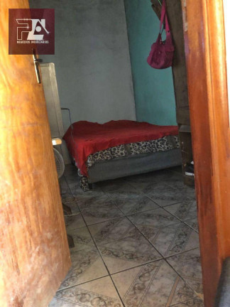 Imagem Casa com 3 Quartos à Venda, 160 m² em Santo Antônio - Lorena Imagem Casa com 3 Quartos à Venda, 160 m² em Santo Antônio - Lorena