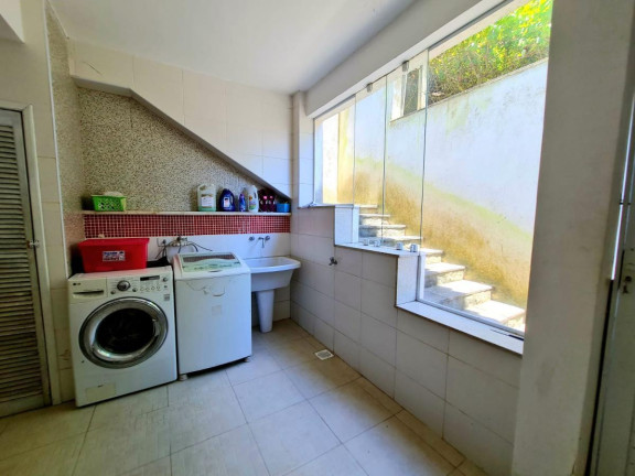 Imagem Casa com 4 Quartos à Venda, 450 m² em Sapê - Niterói Imagem Casa com 4 Quartos à Venda, 450 m² em Sapê - Niterói