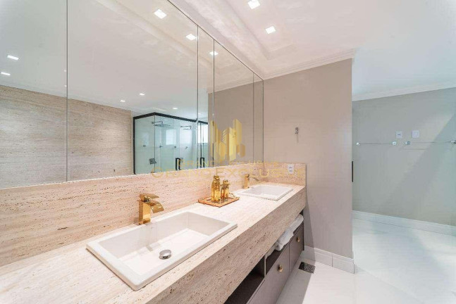 Imagem Apartamento com 4 Quartos à Venda, 283 m² em Centro - Balneário Camboriú