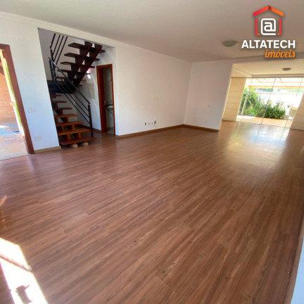 Imagem Casa com 3 Quartos à Venda, 169 m² em Parque Primavera - Poços De Caldas