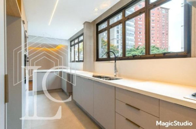Imagem Apartamento com 3 Quartos à Venda, 197 m² em Itaim Bibi - São Paulo
