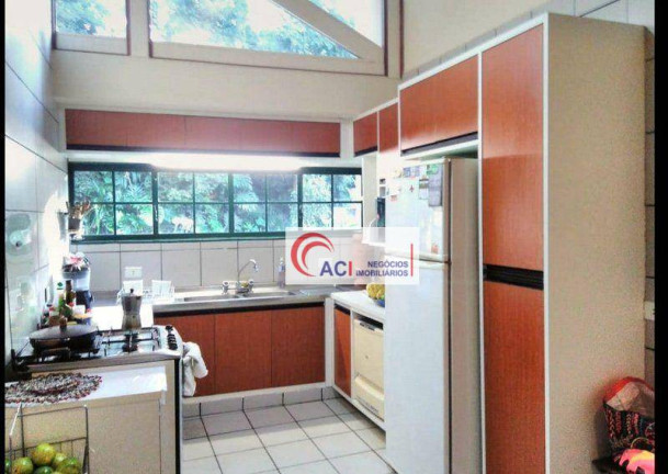 Imagem Casa com 3 Quartos à Venda, 216 m² em Vila Verde - Itapevi Imagem Casa com 3 Quartos à Venda, 216 m² em Vila Verde - Itapevi