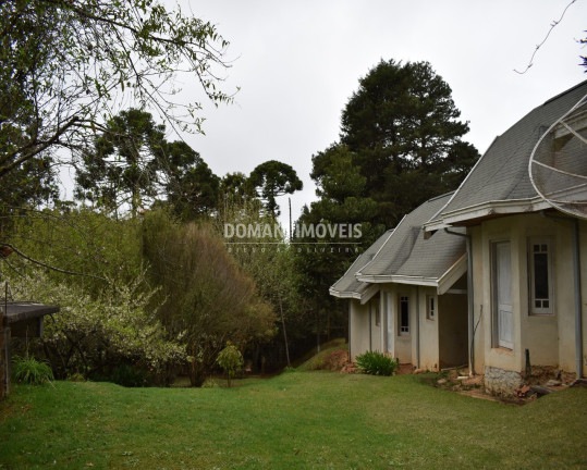 Imagem Imóvel com 30 Quartos à Venda, 1.600 m² em Região Do Jardim Do Embaixador - Campos Do Jordão Imagem Imóvel com 30 Quartos à Venda, 1.600 m² em Região Do Jardim Do Embaixador - Campos Do Jordão