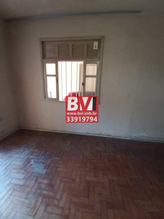 Casa com 5 Quartos à Venda, 250 m² em Vila Kosmos - Rio De Janeiro
