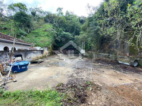Imagem Terreno à Venda, 750 m² em Santa Rosa - Niterói Imagem Terreno à Venda, 750 m² em Santa Rosa - Niterói