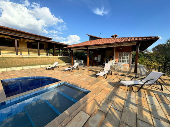 Imagem Casa com 4 Quartos à Venda, 450 m² em Condomínio Nossa Fazenda - Esmeraldas Imagem Casa com 4 Quartos à Venda, 450 m² em Condomínio Nossa Fazenda - Esmeraldas