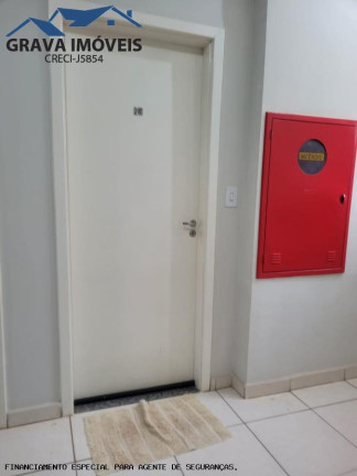 Imagem Apartamento com 2 Quartos à Venda, 48 m² em Gralha Azul - Sarandi