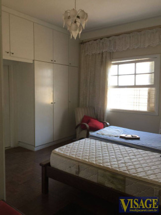 Imagem Casa com 4 Quartos à Venda,  em Centro - Jacareí