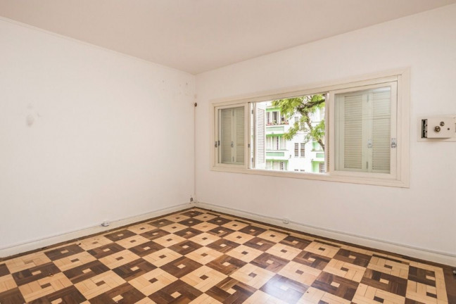 Imagem Imóvel com 3 Quartos à Venda, 123 m² em Azenha - Porto Alegre Imagem Imóvel com 3 Quartos à Venda, 123 m² em Azenha - Porto Alegre