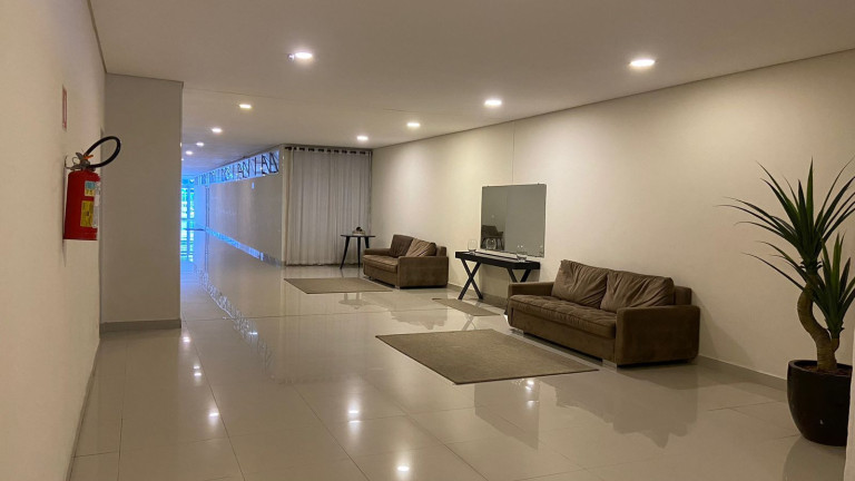 Apartamento com 2 Quartos à Venda, 68 m² em Encruzilhada - Santos