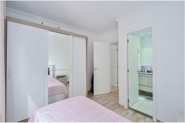 Imagem Apartamento com 3 Quartos à Venda, 62 m²