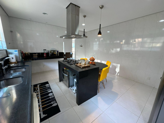 Imagem Casa com 5 Quartos à Venda, 450 m² em Condomínio Vale Do Ouro - Ribeirão Das Neves Imagem Casa com 5 Quartos à Venda, 450 m² em Condomínio Vale Do Ouro - Ribeirão Das Neves