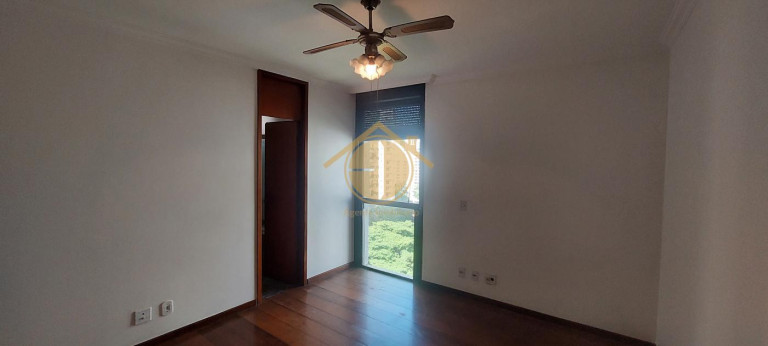 Imagem Apartamento com 4 Quartos à Venda, 360 m² em Vila Nova Conceição - São Paulo Imagem Apartamento com 4 Quartos à Venda, 360 m² em Vila Nova Conceição - São Paulo