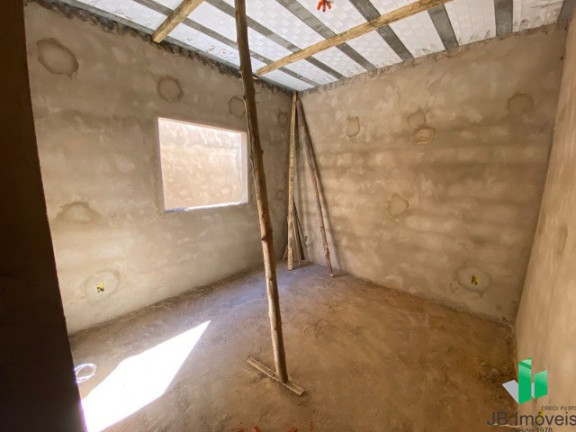Imagem Casa com 2 Quartos à Venda, 50 m² em Novo Delfino - Montes Claros