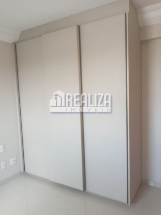 Imagem Apartamento com 3 Quartos à Venda, 213 m² em Centro - Uberaba Imagem Apartamento com 3 Quartos à Venda, 213 m² em Centro - Uberaba