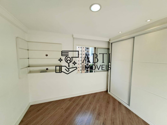 Imagem Apartamento com 3 Quartos à Venda, 93 m² em Moema - São Paulo