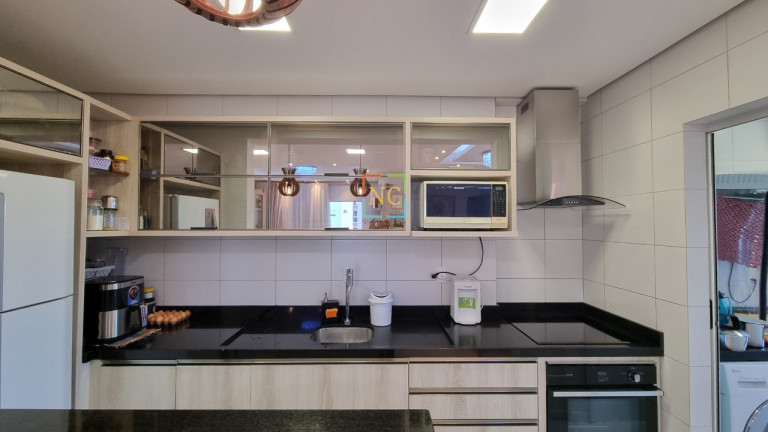 Imagem Apartamento com 3 Quartos à Venda, 106 m² em Barreiros - São José