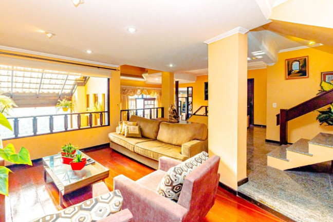 Imagem Casa de Condomínio com 4 Quartos à Venda, 367 m² em Nonoai - Porto Alegre