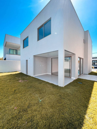 Imagem Casa com 4 Quartos à Venda, 252 m² em Papagaio - Feira De Santana