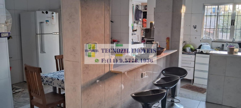 Imagem Sobrado com 3 Quartos à Venda, 215 m² em Cambuci - São Paulo Imagem Sobrado com 3 Quartos à Venda, 215 m² em Cambuci - São Paulo