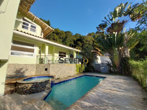 Imagem Casa com 6 Quartos à Venda, 300 m² em Piratininga - Niterói