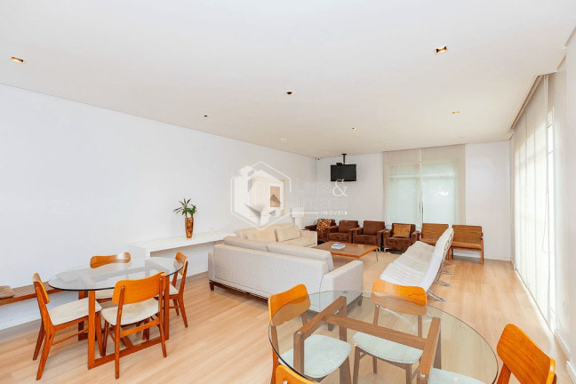 Imagem Apartamento com 3 Quartos à Venda, 210 m² em Moema - São Paulo