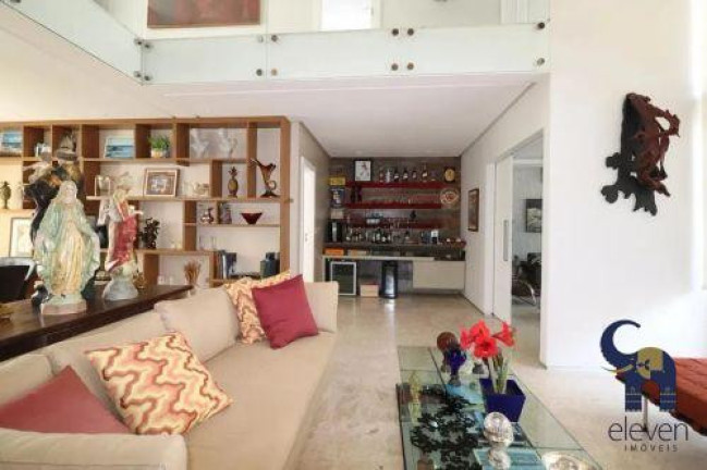 Imagem Casa com 4 Quartos à Venda, 988 m² em Alphaville I - Salvador Imagem Casa com 4 Quartos à Venda, 988 m² em Alphaville I - Salvador