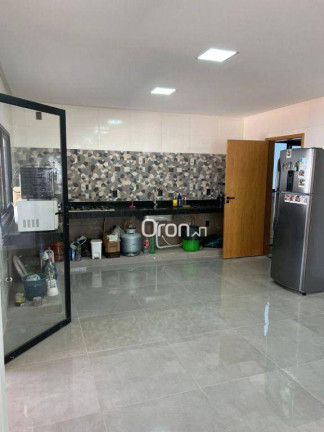 Imagem Sobrado com 3 Quartos à Venda, 210 m² em Ilda - Aparecida De Goiânia