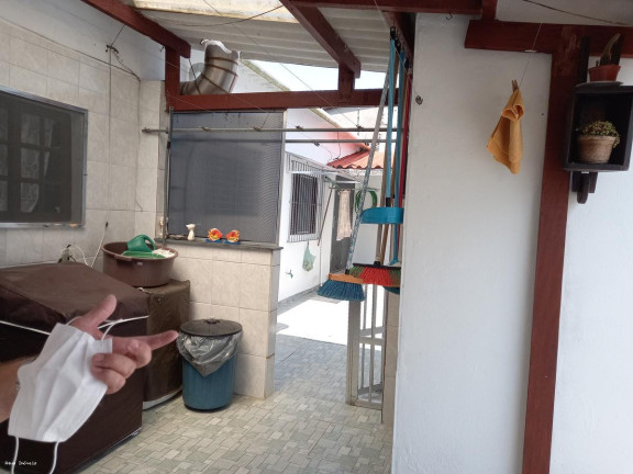 Imagem Casa com 3 Quartos à Venda, 252 m² em Balneário Itaóca - Mongaguá Imagem Casa com 3 Quartos à Venda, 252 m² em Balneário Itaóca - Mongaguá