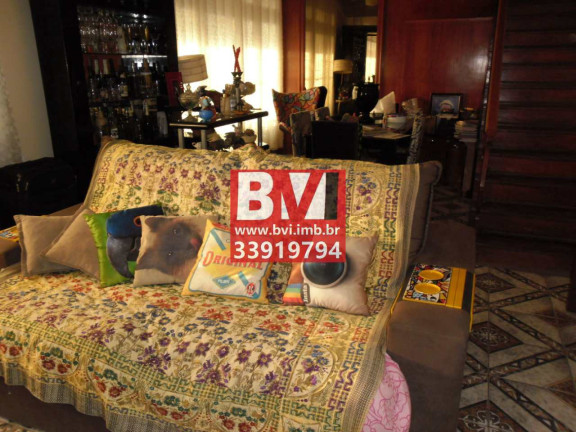 Imagem Casa com 3 Quartos à Venda, 150 m² em Vila Kosmos - Rio De Janeiro Imagem Casa com 3 Quartos à Venda, 150 m² em Vila Kosmos - Rio De Janeiro