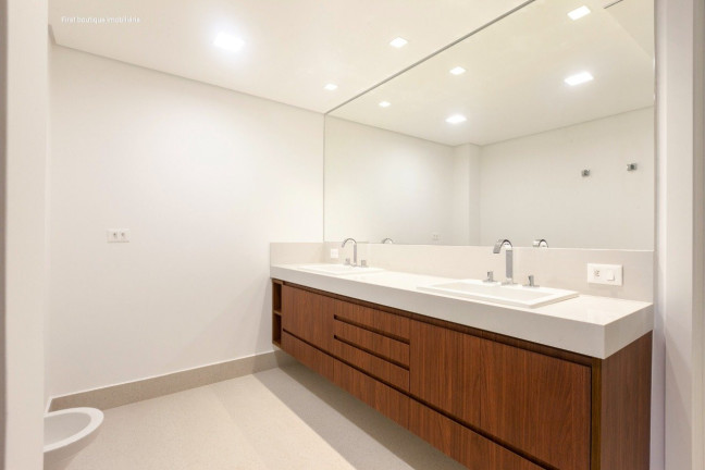 Imagem Apartamento com 3 Quartos à Venda, em Cerqueira César - São Paulo Imagem Apartamento com 3 Quartos à Venda, em Cerqueira César - São Paulo