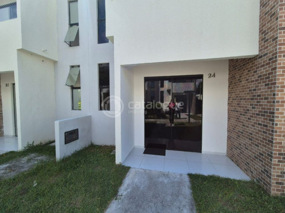 Imagem Casa de Condomínio com 2 Quartos para Alugar, 74 m² em Ponta Negra - Natal