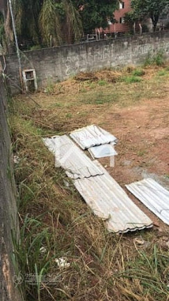 Imagem Terreno à Venda, 620 m² em Jardim Rossi - Guarulhos Imagem Terreno à Venda, 620 m² em Jardim Rossi - Guarulhos
