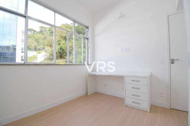 Apartamento com 2 Quartos à Venda, 49 m² em Várzea - Teresópolis