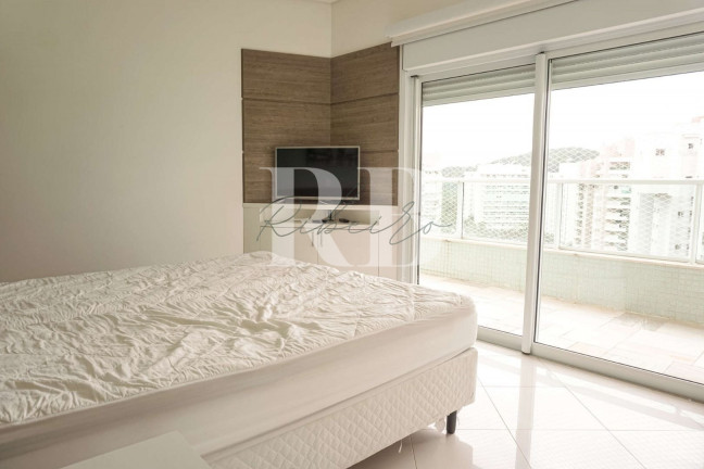 Imagem Imóvel com 8 Quartos à Venda, 697 m² em Riviera - Bertioga