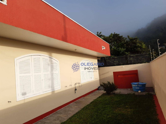 Imagem Sobrado com 3 Quartos à Venda, 214 m² em Centro - Penha Imagem Sobrado com 3 Quartos à Venda, 214 m² em Centro - Penha