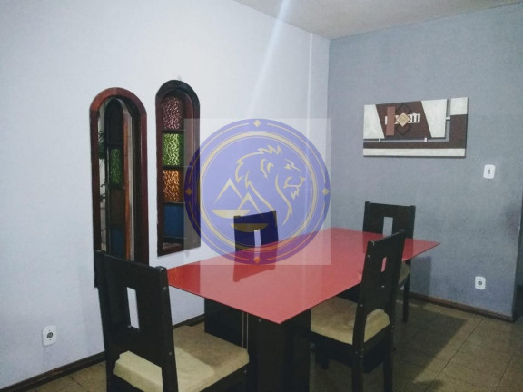 Imagem Casa com 5 Quartos à Venda, 450 m² em Centro - Araruama