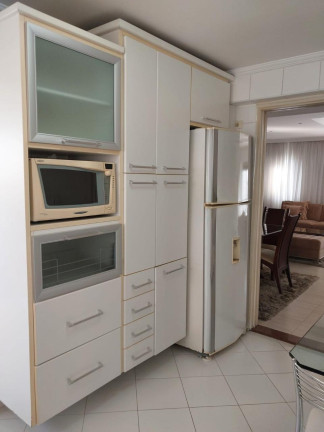 Imagem Imóvel com 3 Quartos à Venda, 230 m² em Brooklin Paulista - São Paulo Imagem Imóvel com 3 Quartos à Venda, 230 m² em Brooklin Paulista - São Paulo