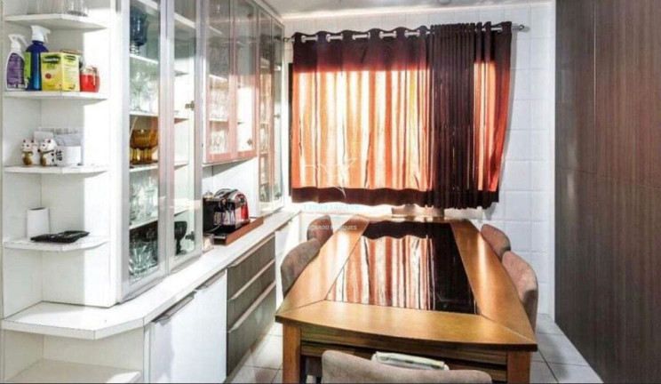 Imagem Apartamento com 4 Quartos à Venda, 203 m² em Higienópolis - São Paulo Imagem Apartamento com 4 Quartos à Venda, 203 m² em Higienópolis - São Paulo