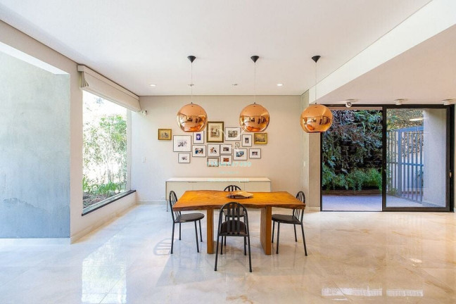 Imagem Casa com 4 Quartos à Venda, 425 m² em Jardim Cordeiro - São Paulo Imagem Casa com 4 Quartos à Venda, 425 m² em Jardim Cordeiro - São Paulo